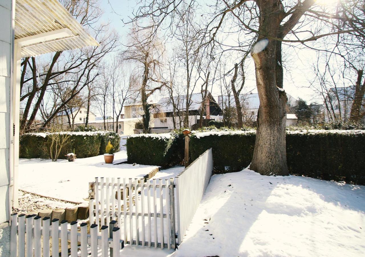 Haus am Bach - gemütliche Frühstückspension Allershausen Exterior foto